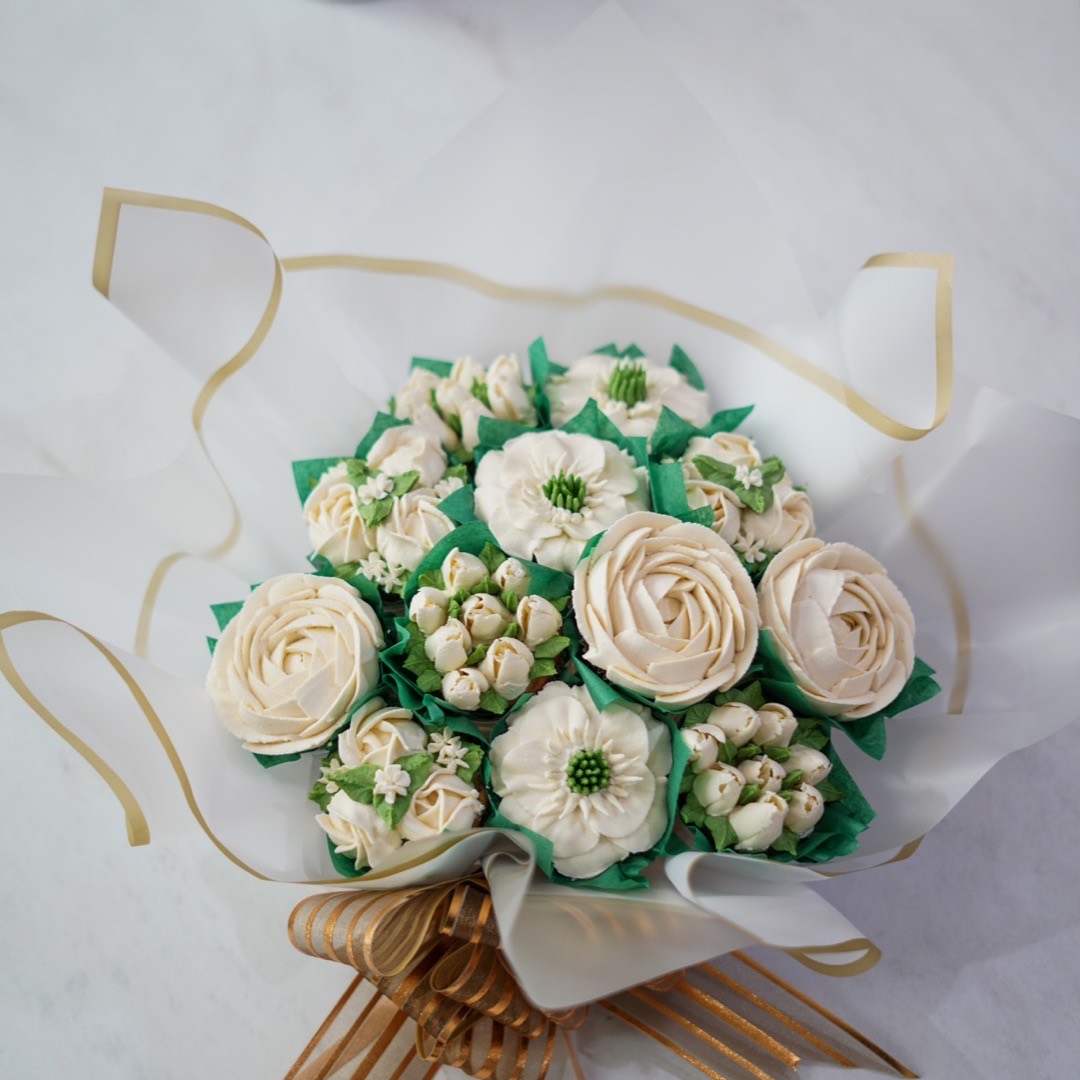 Flowbaked white cupcake bouquet